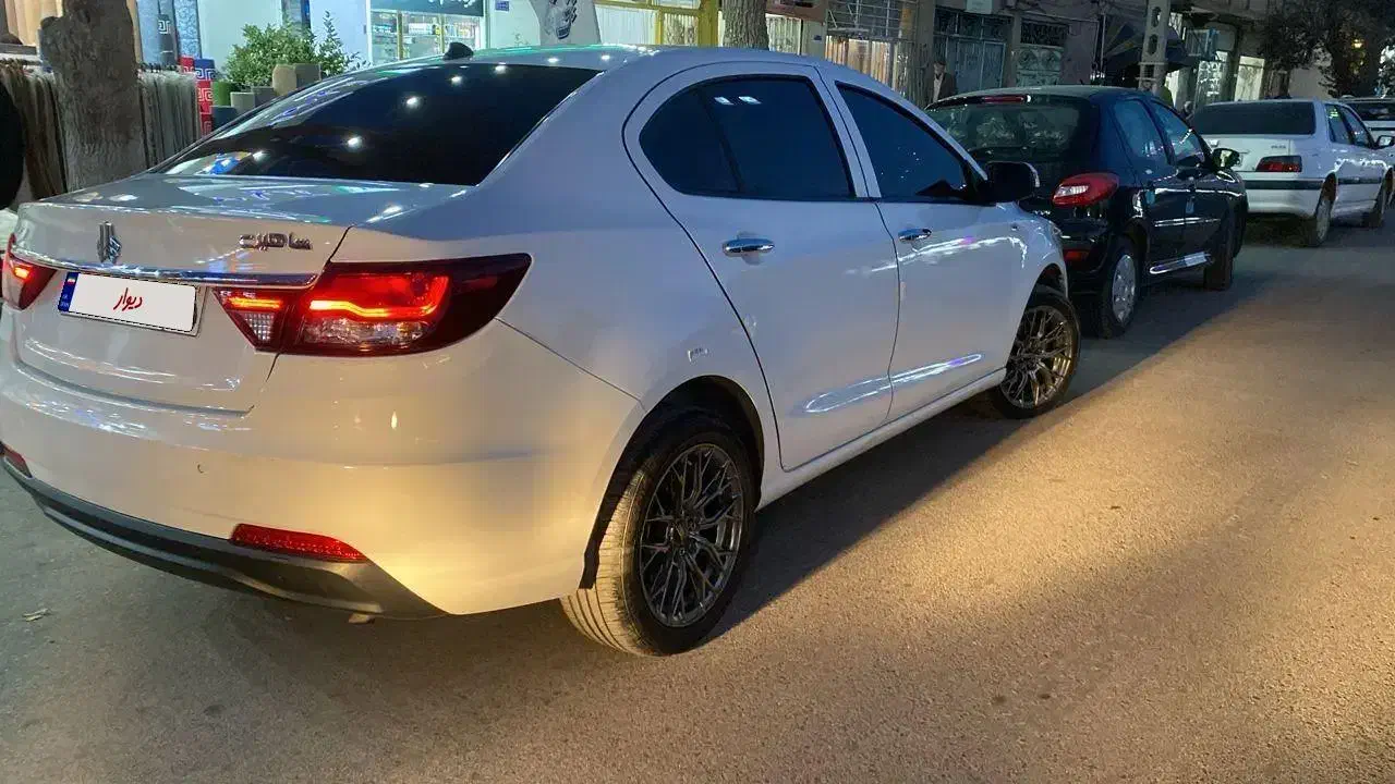 شاهین اتومات 1403|خودرو سواری و وانت|سیرجان, |دیوار