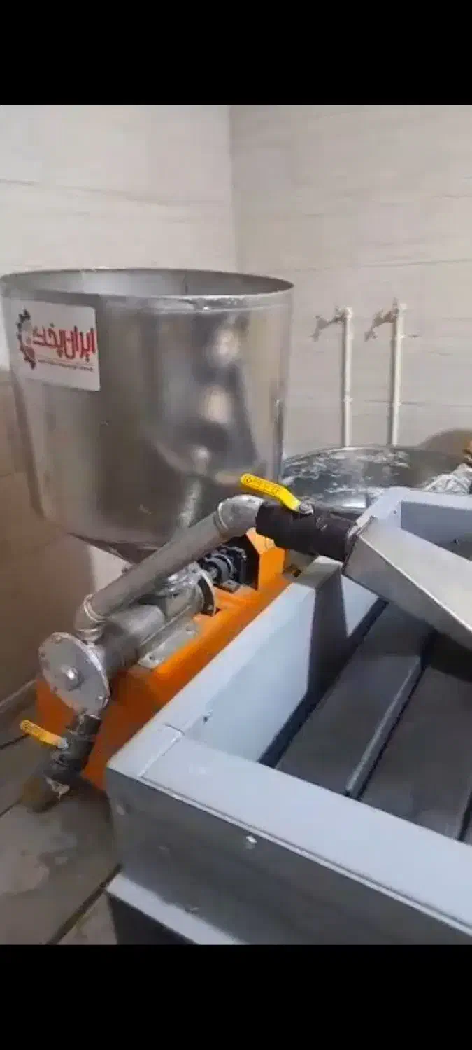 تنور تونلی بربری شاطری ماردونی بربری و سنگک|ماشین‌آلات صنعتی|دماوند, گیلاوند|دیوار