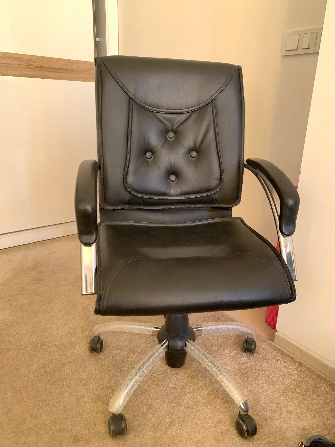 صندلی اداری نیلپر|مبلمان اداری|همدان, |دیوار