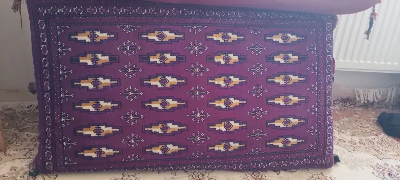 پشتی|پشتی|کرج, بنیاد|دیوار