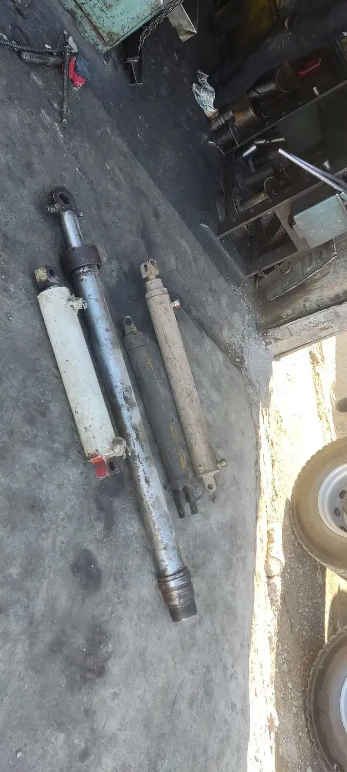 انواع جک دست دوم و نو هیدرولیکی|ماشین‌آلات صنعتی|خرم‌آباد, |دیوار