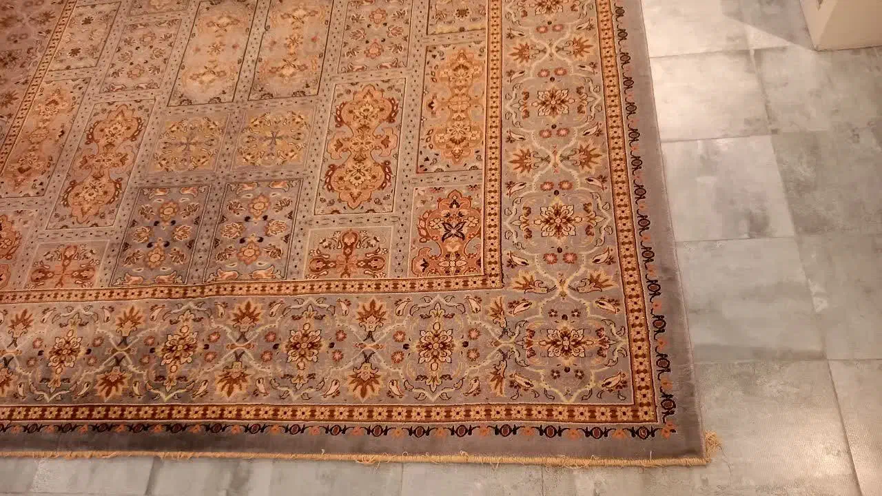 فرش ۶ متری ابریشمی یک تخته|فرش|دلیجان, |دیوار