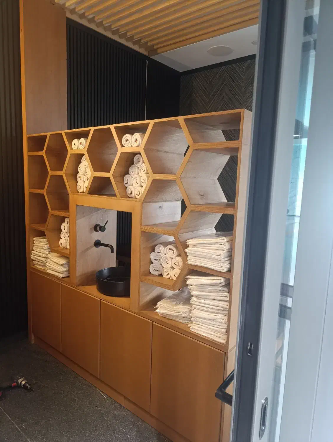 کارگر نجاری|استخدام صنعتی، فنی، مهندسی|محمدشهر, زیبادشت|دیوار