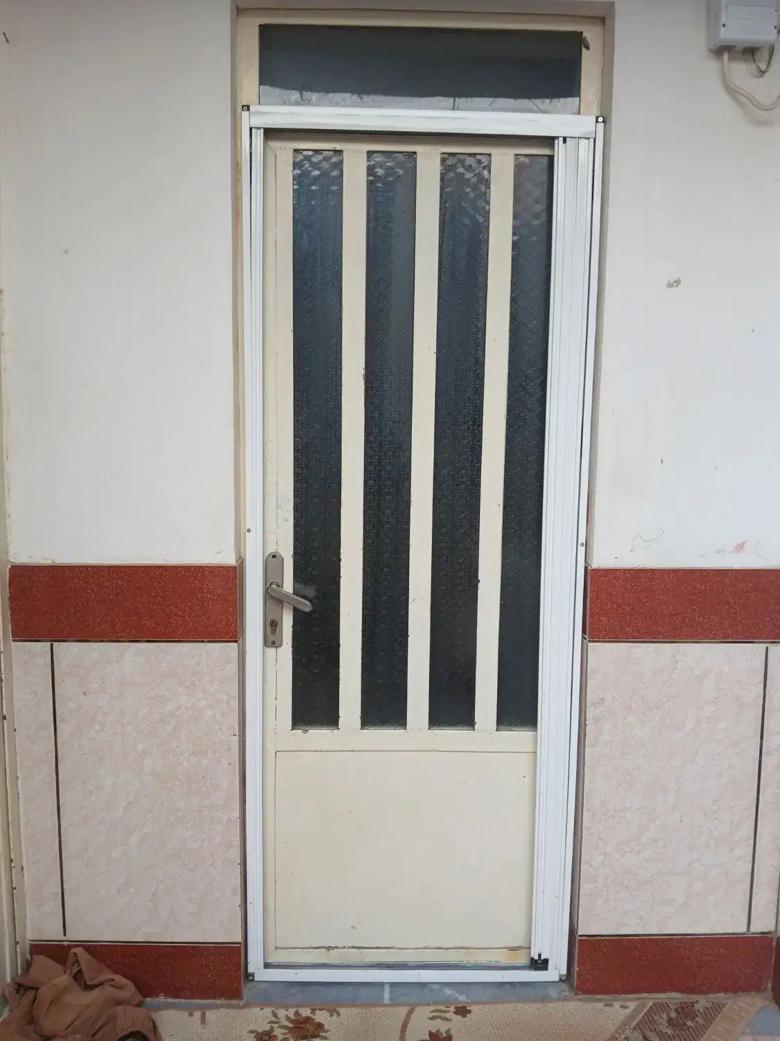 در و پنجره آلمینیوم و آهنی|مصالح و تجهیزات ساختمان|گنبد کاووس, |دیوار