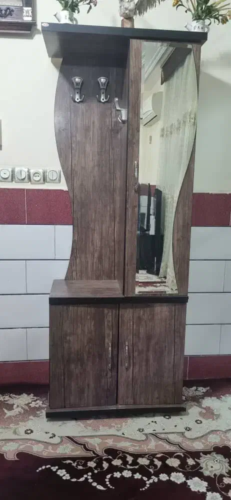 جاکفشی|جاکفشی، کمد، دراور|ایذه, |دیوار