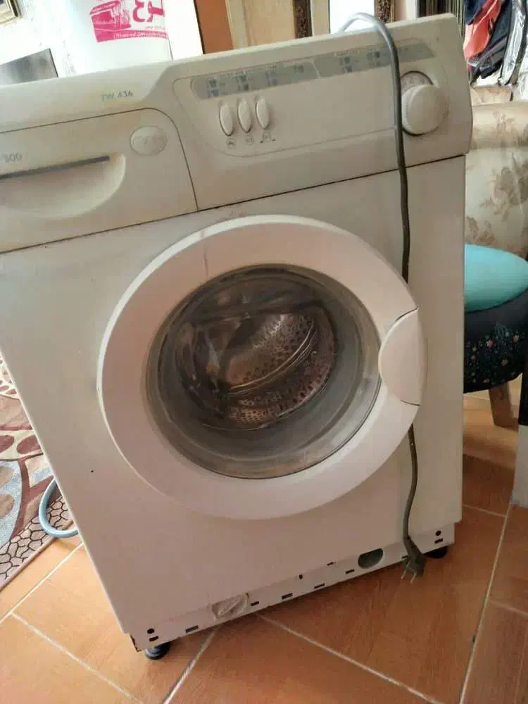 فروس ماشین لباس شویی آلمانی 5کیلویی|ماشین لباسشویی و خشککن لباس|اصفهان, شهرک کوثر|دیوار