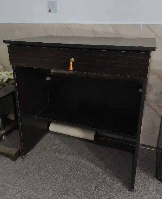 میز تحریر|میز تحریر و کامپیوتر|شهرکرد, |دیوار