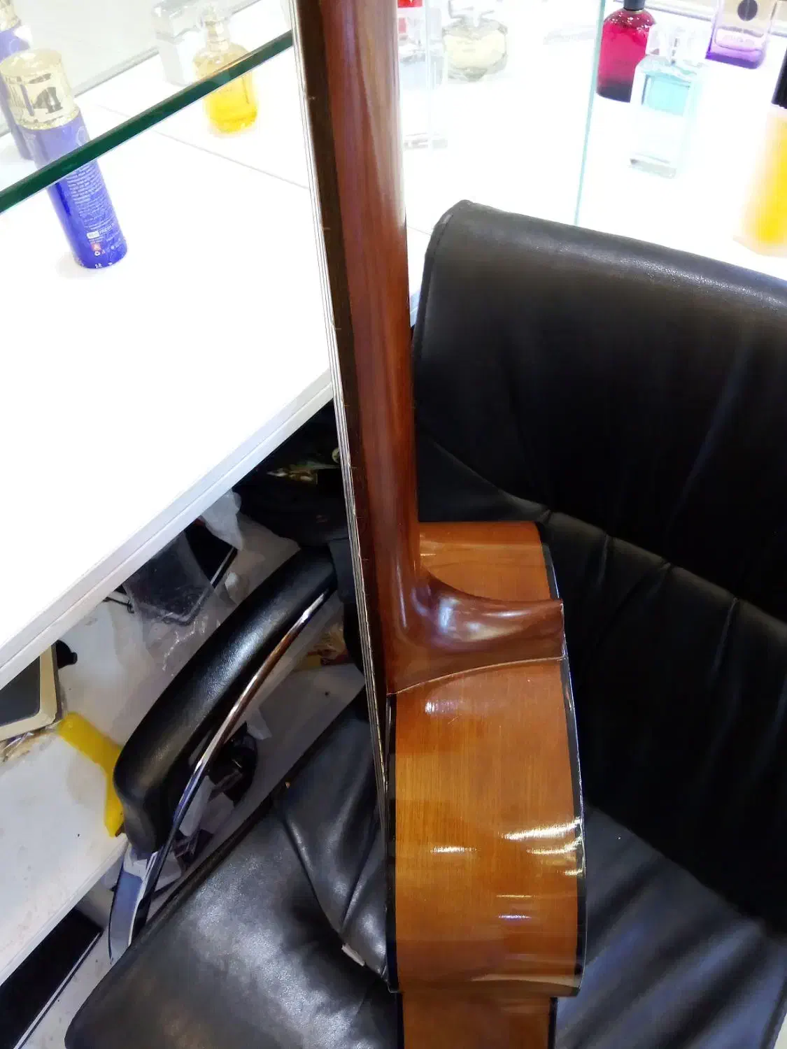 گیتار یاماها اصل|گیتار، بیس، امپلیفایر|کیش, |دیوار