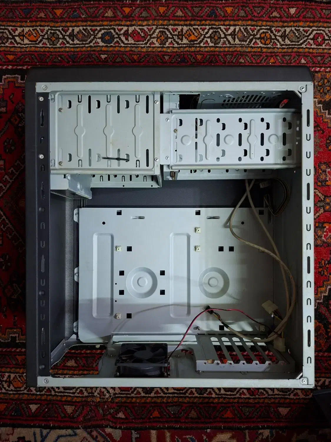 قاب کیس خالی md121 گرین|قطعات و لوازم جانبی رایانه|رشت, گلسار|دیوار