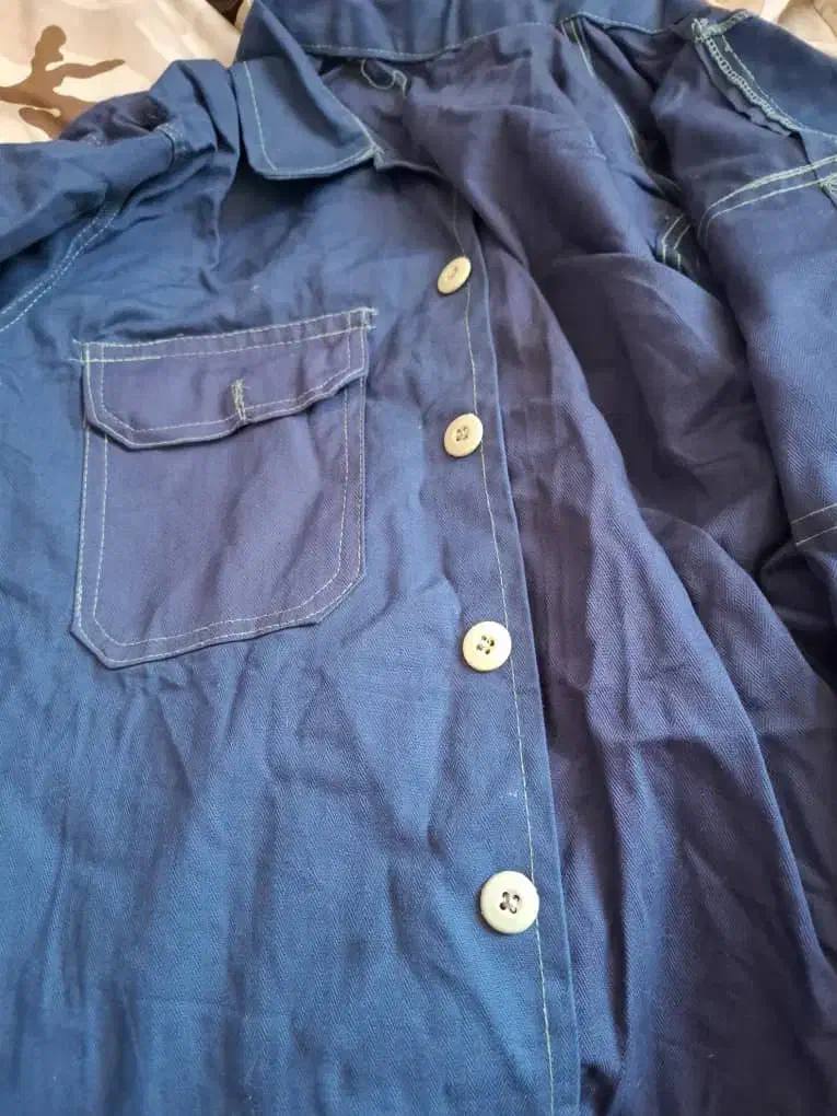 لباس کار|لباس|مشهد, شفا|دیوار