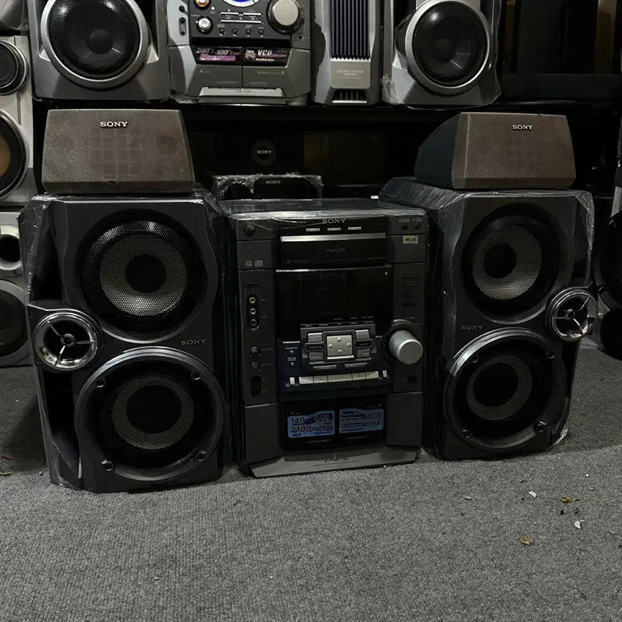 ضبط ۳۱۰۰وات سونی سلطان vx555باندها دبل ووفر خرچنگی|سیستم صوتی خانگی|گرگان, |دیوار