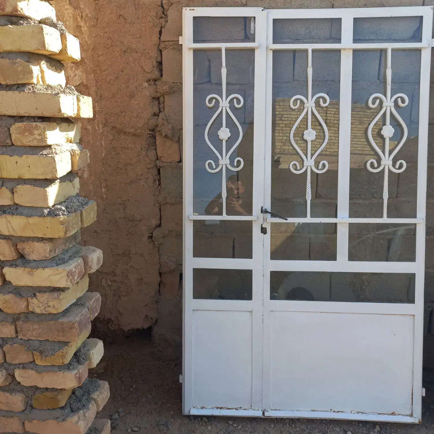 در اهنی|مصالح و تجهیزات ساختمان|اسفرورین, |دیوار