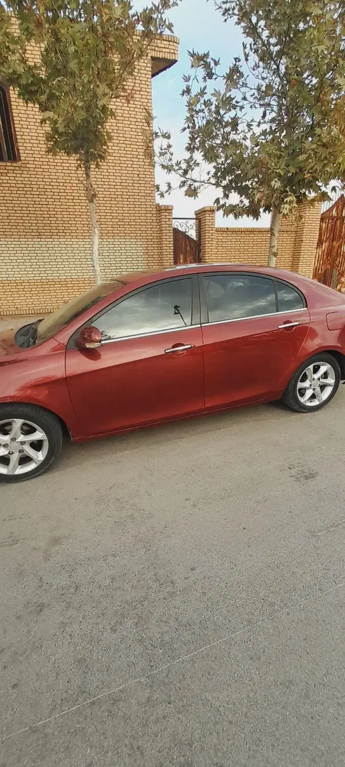 جیلی امگرند ۲۰۱۴ اتومات سقف ساندروف|خودرو سواری و وانت|مشهد, هفت تیر (نه دره)|دیوار