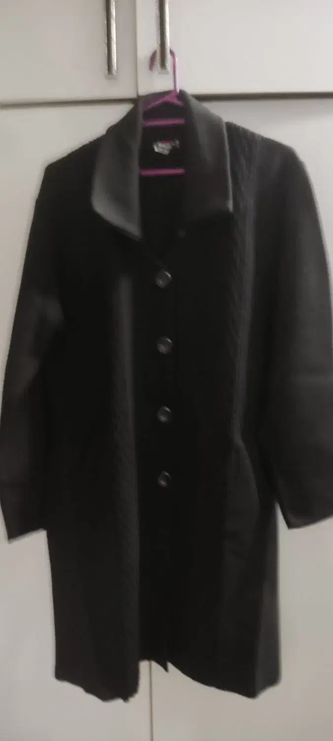 یک پالتو جنس بافت دوستل پیش خریدم استفاده نکردم|لباس|اهواز, کمپلو شمالی|دیوار