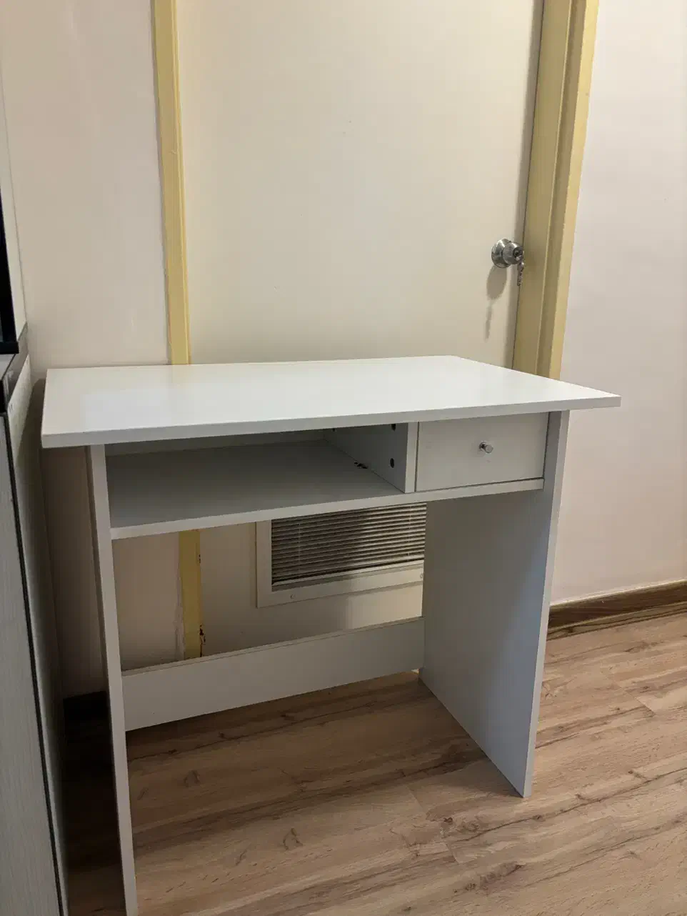 میز مطالعه نوجوان|میز تحریر و کامپیوتر|اهواز, نیوساید|دیوار