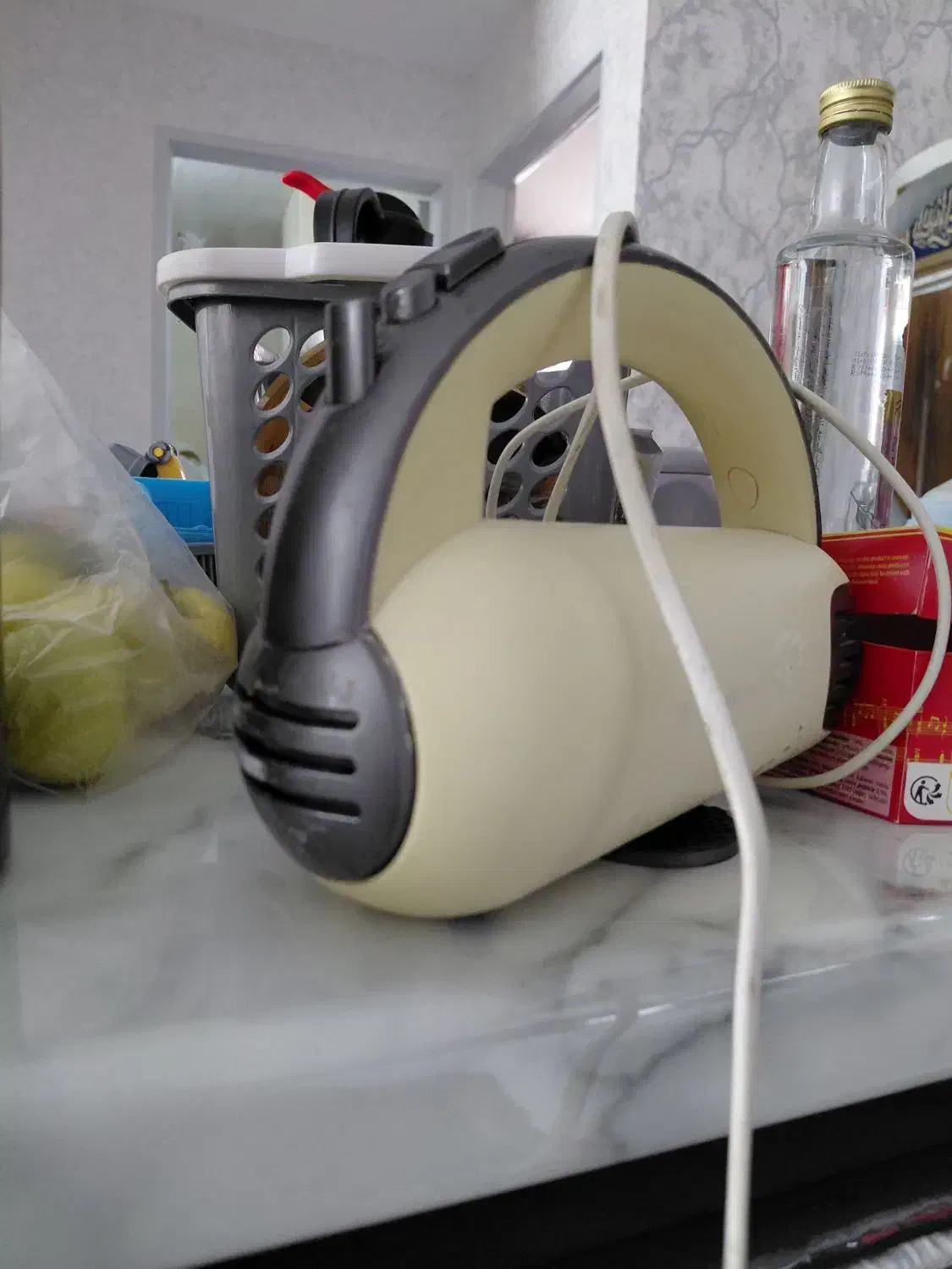 مقداری لوازم برقی سالم ومرتب|سایر لوازم برقی|مشهد, الهیه|دیوار