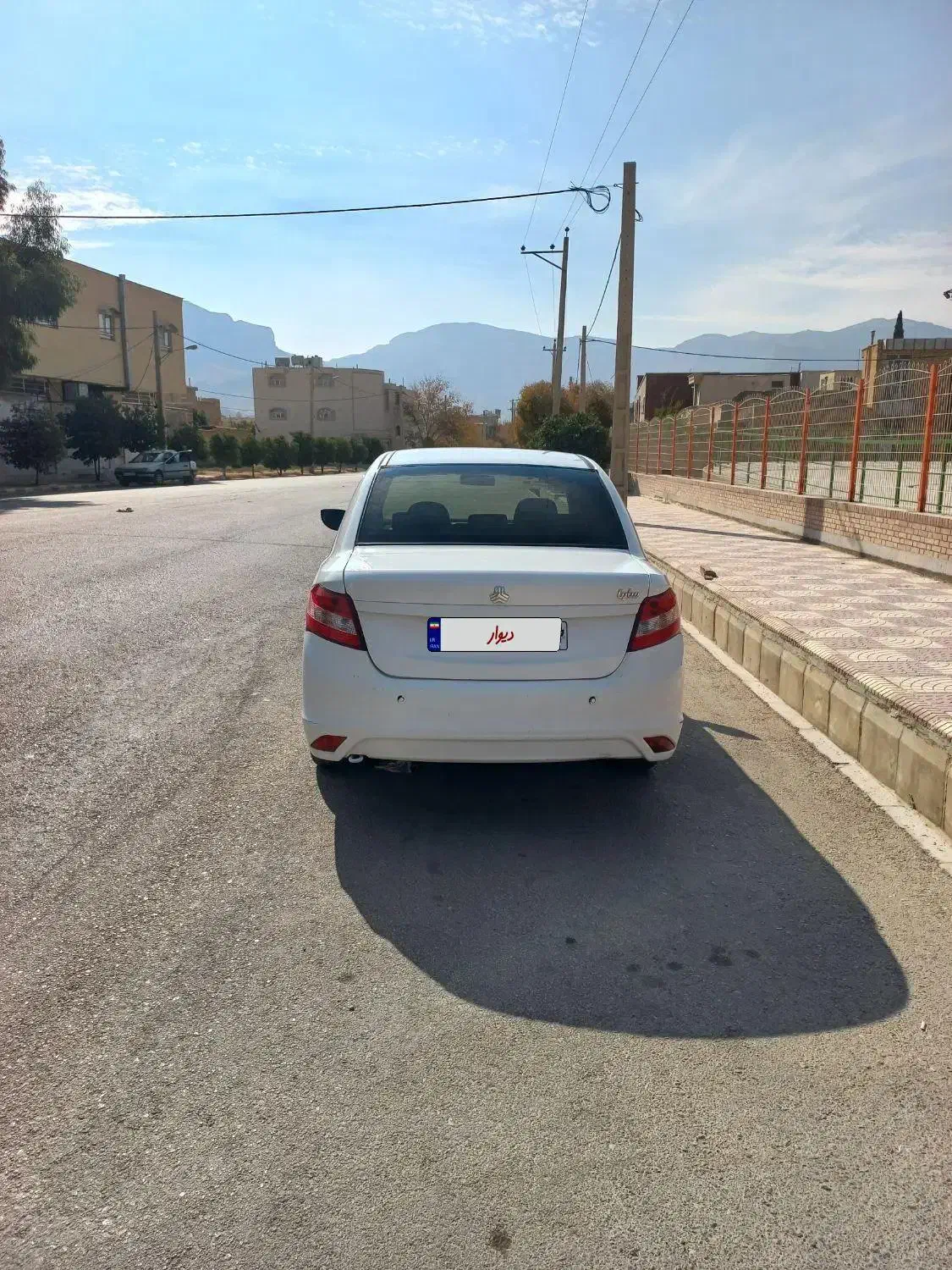 ساینا مدل ۹۵|خودرو سواری و وانت|نی‌ریز, |دیوار