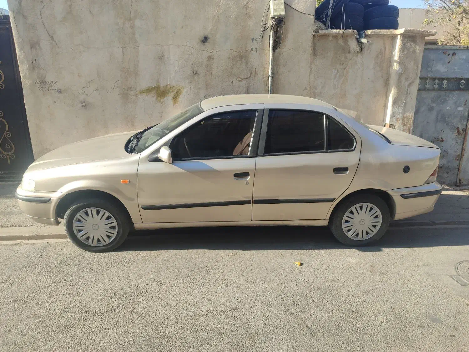 سمند مدل 82 تازه تعمیر|خودرو سواری و وانت|شیراز, کوزه گری|دیوار