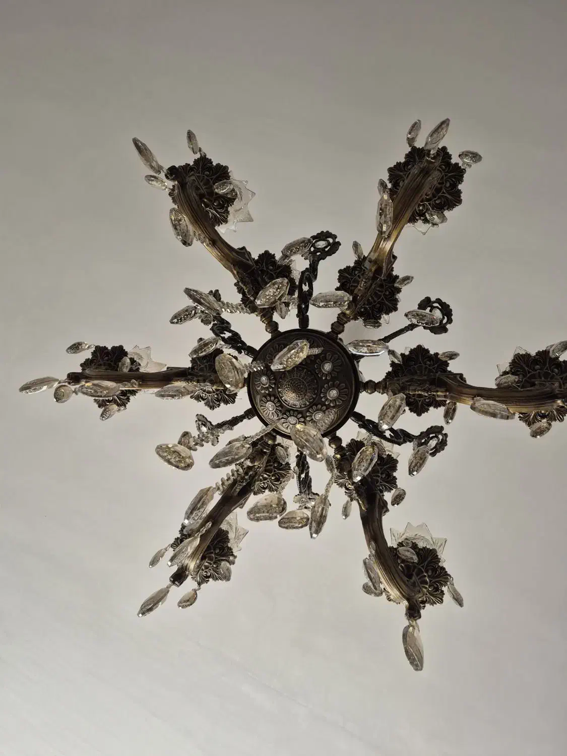 لوستر ۱۲ شاخه برنجی اصلی|لوستر و چراغ آویز|گنبد کاووس, |دیوار