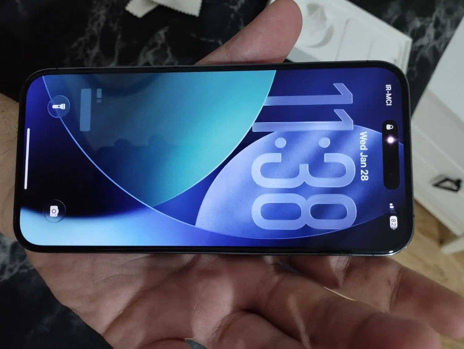 14 پرو مکس|موبایل|مشکیندشت, |دیوار