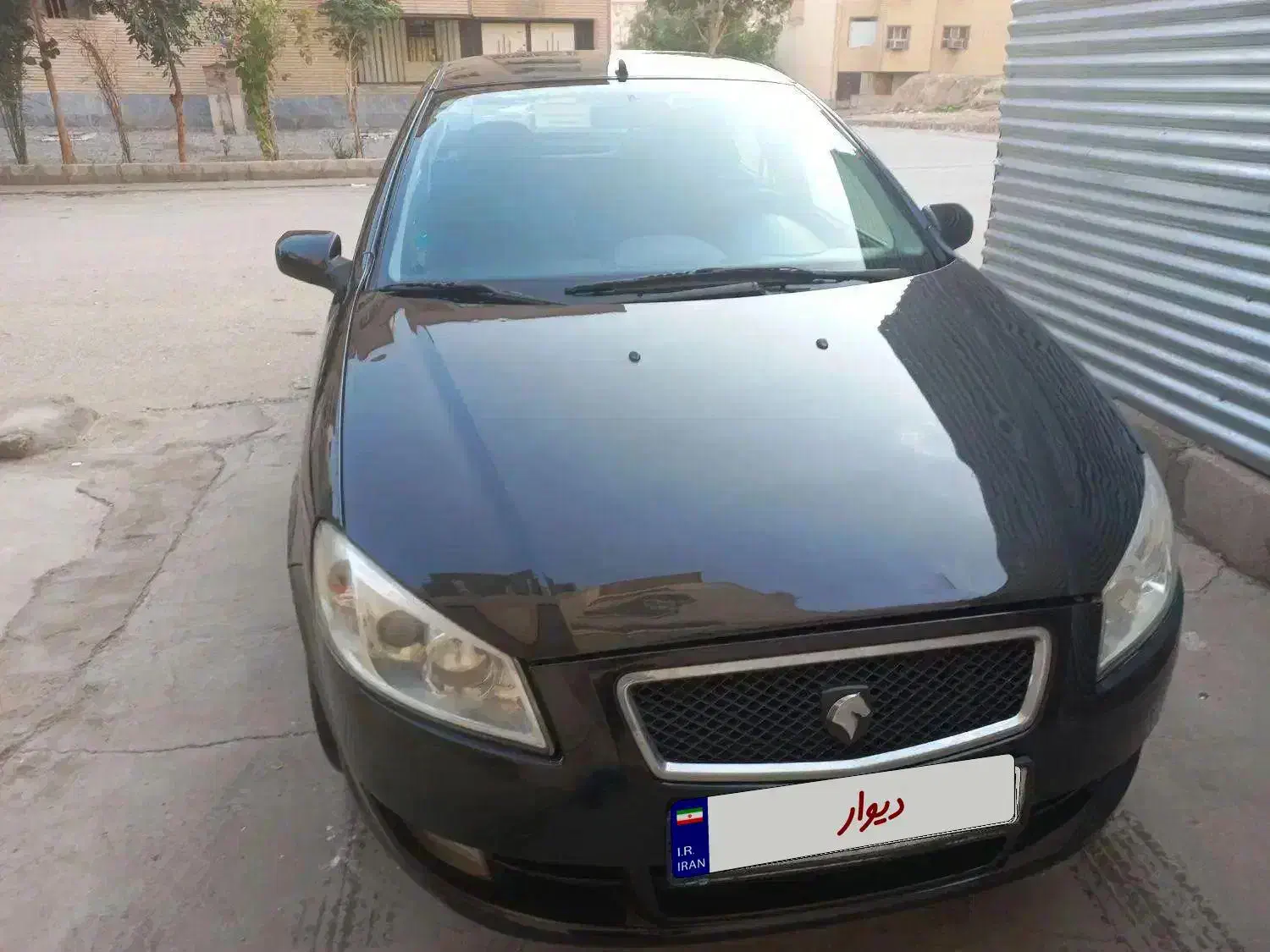 رانا lx بدون رنگ مدل ۹۳|خودرو سواری و وانت|ملارد, |دیوار