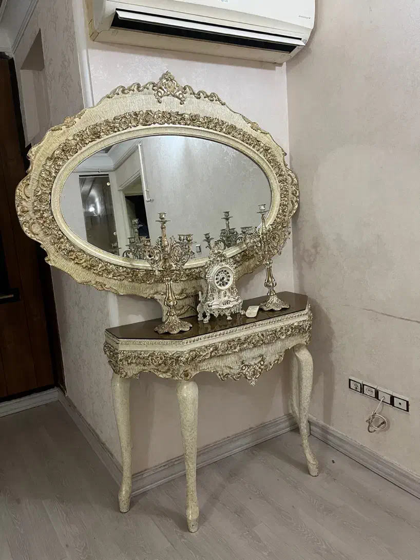 آینه و کنسول|بوفه، ویترین، کنسول|رشت, دیلمان|دیوار