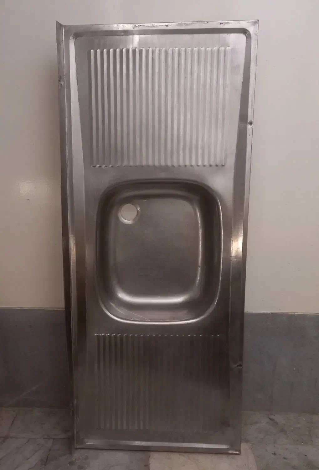 یک عدد ظرفشور استیل|آب‌چکان و نظم‌دهنده ظروف|اصفهان, آزادگان|دیوار