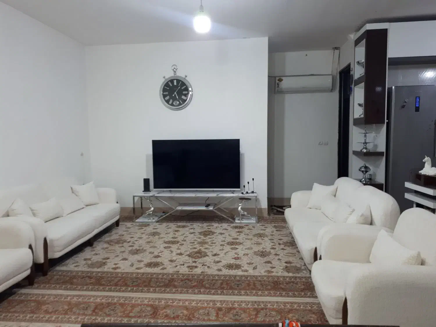 مبل مینیمال کاملا نو|مبلمان خانگی و میز عسلی|سرپل ذهاب, |دیوار