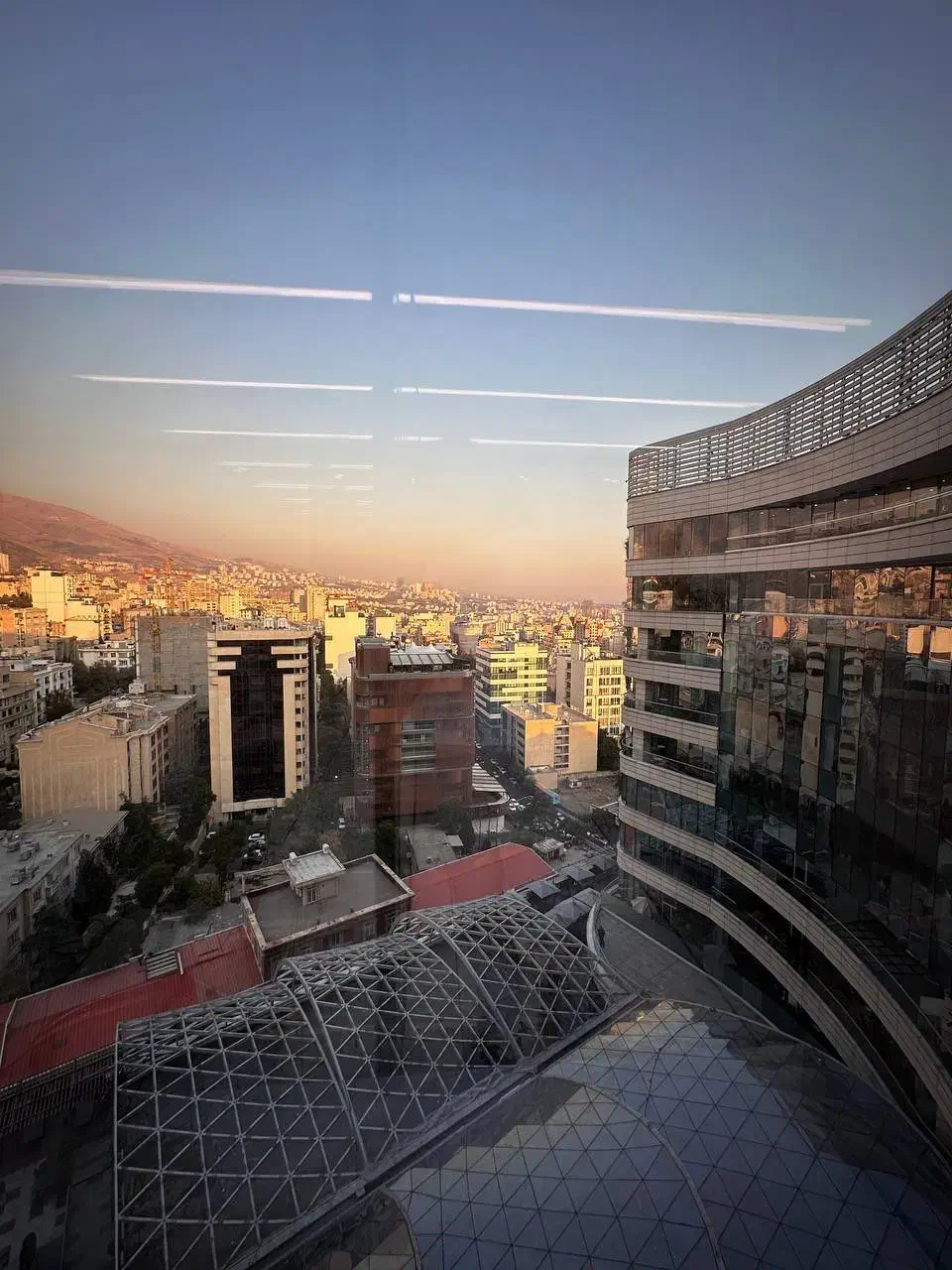 اجاره اتاق از مطب زیبایی|اجارهٔ دفتر کار، اتاق اداری، مطب|تهران, حصار بوعلی|دیوار