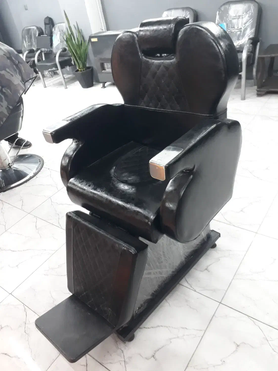 فروش صندلی آرایشگاه|آرایشگاه و سالن‌های زیبایی|محمودآباد, |دیوار