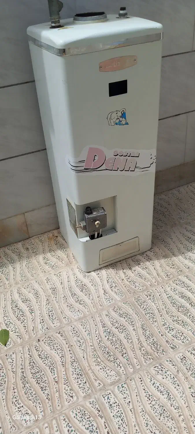 آبگرمکن مخزنی دیواری|آبگرمکن، پکیج، شوفاژ|شهرکرد, |دیوار