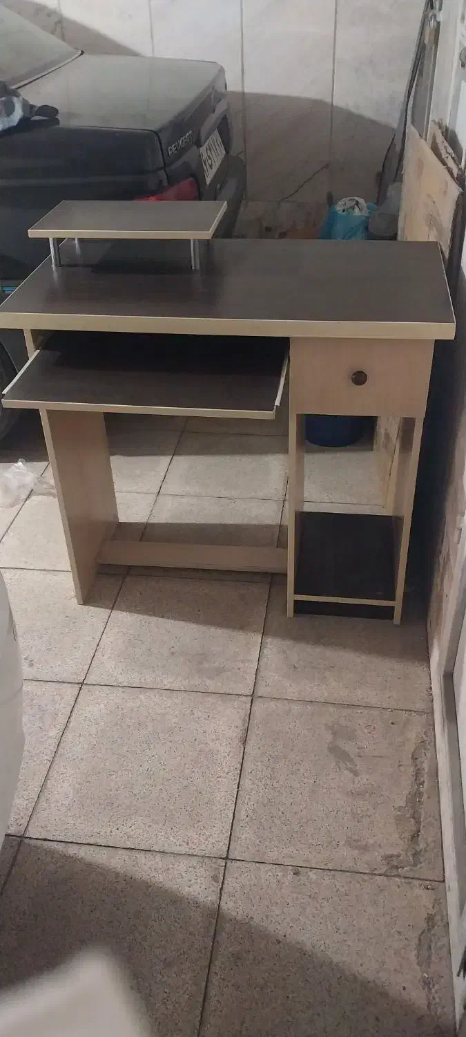 میز تحریر وکامپیوتر|میز تحریر و کامپیوتر|تهران, مشیریه|دیوار