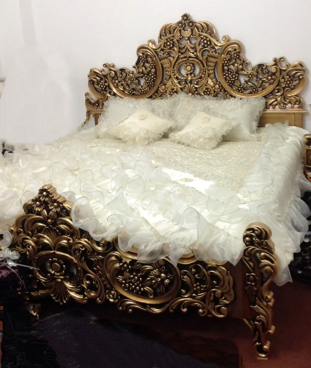 ویترین وسرویس خواب وآئینه|بوفه، ویترین، کنسول|شهرضا, |دیوار