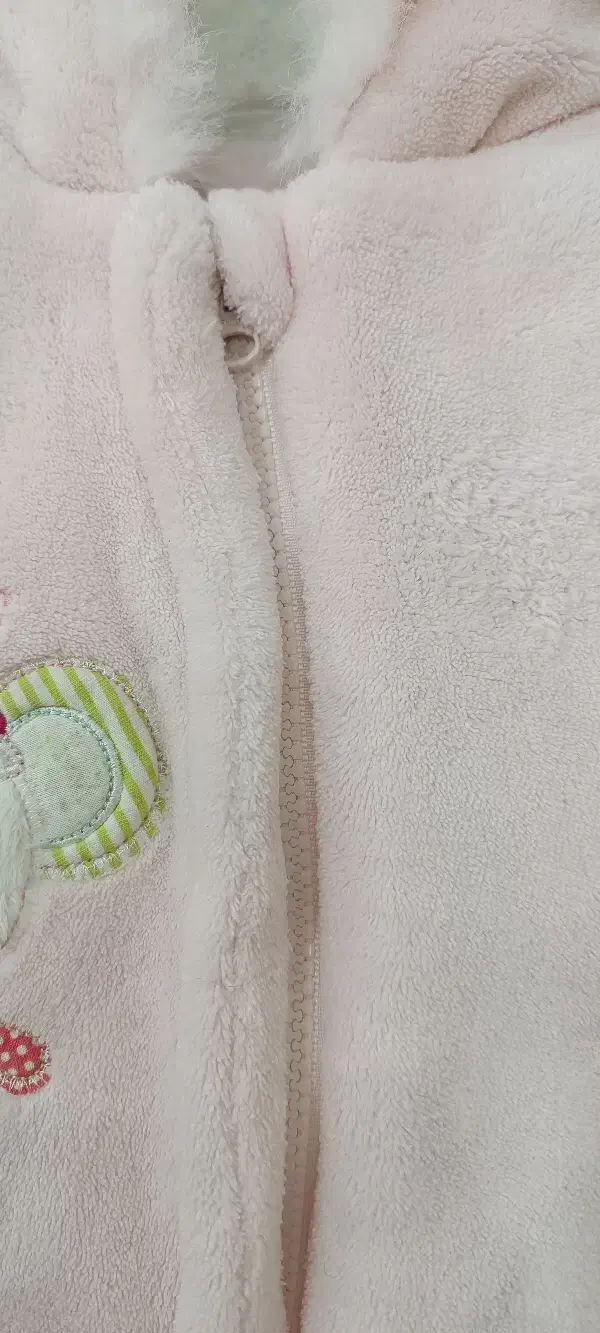 سرهمی تدی|کفش و لباس بچه|ایوان, |دیوار