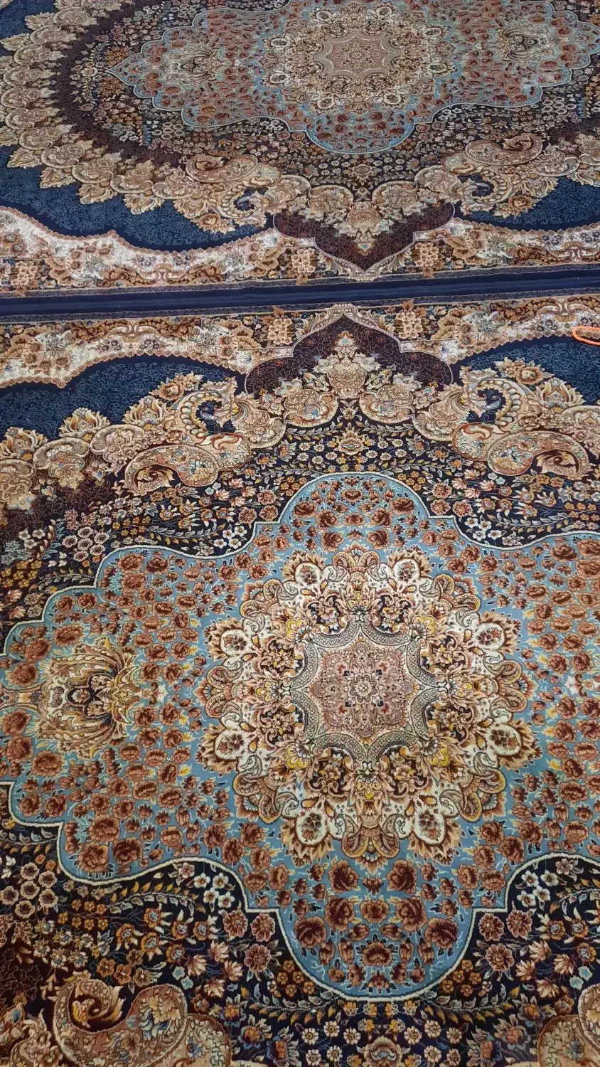 فرش ماشینی ارکیده ۷۰۰شانه بسیار کم استفاده شده|فرش|تبریز, |دیوار