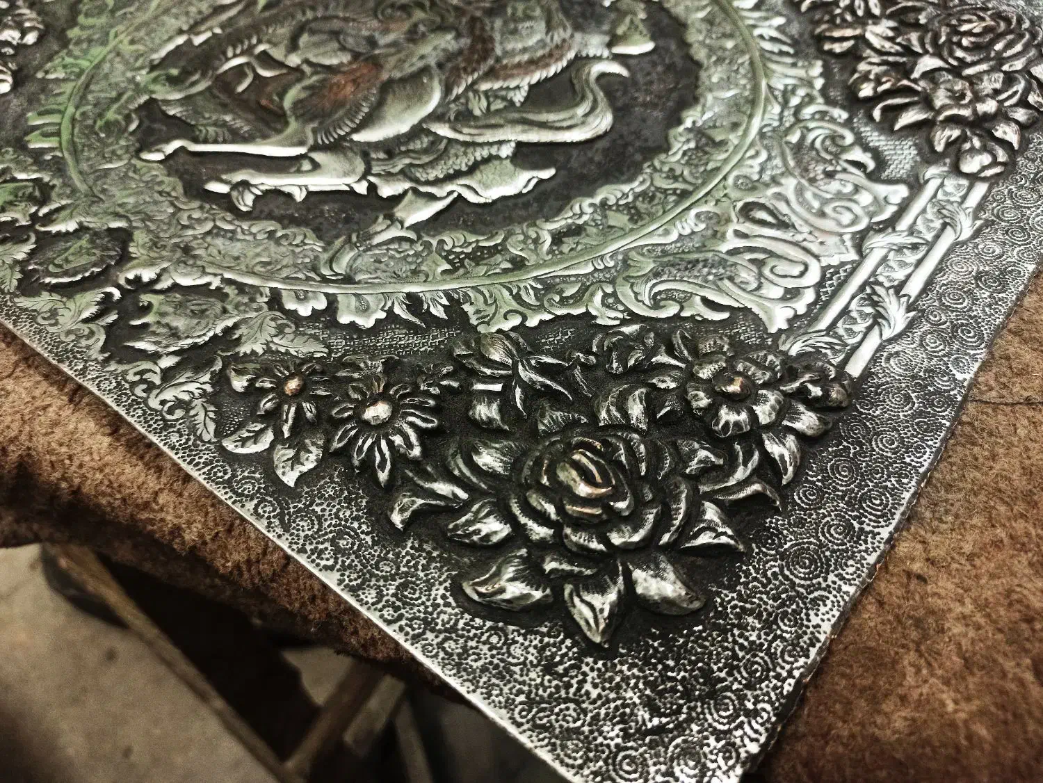 قاب قلمزنی|صنایع دستی و سایر لوازم تزئینی|اصفهان, ستار|دیوار