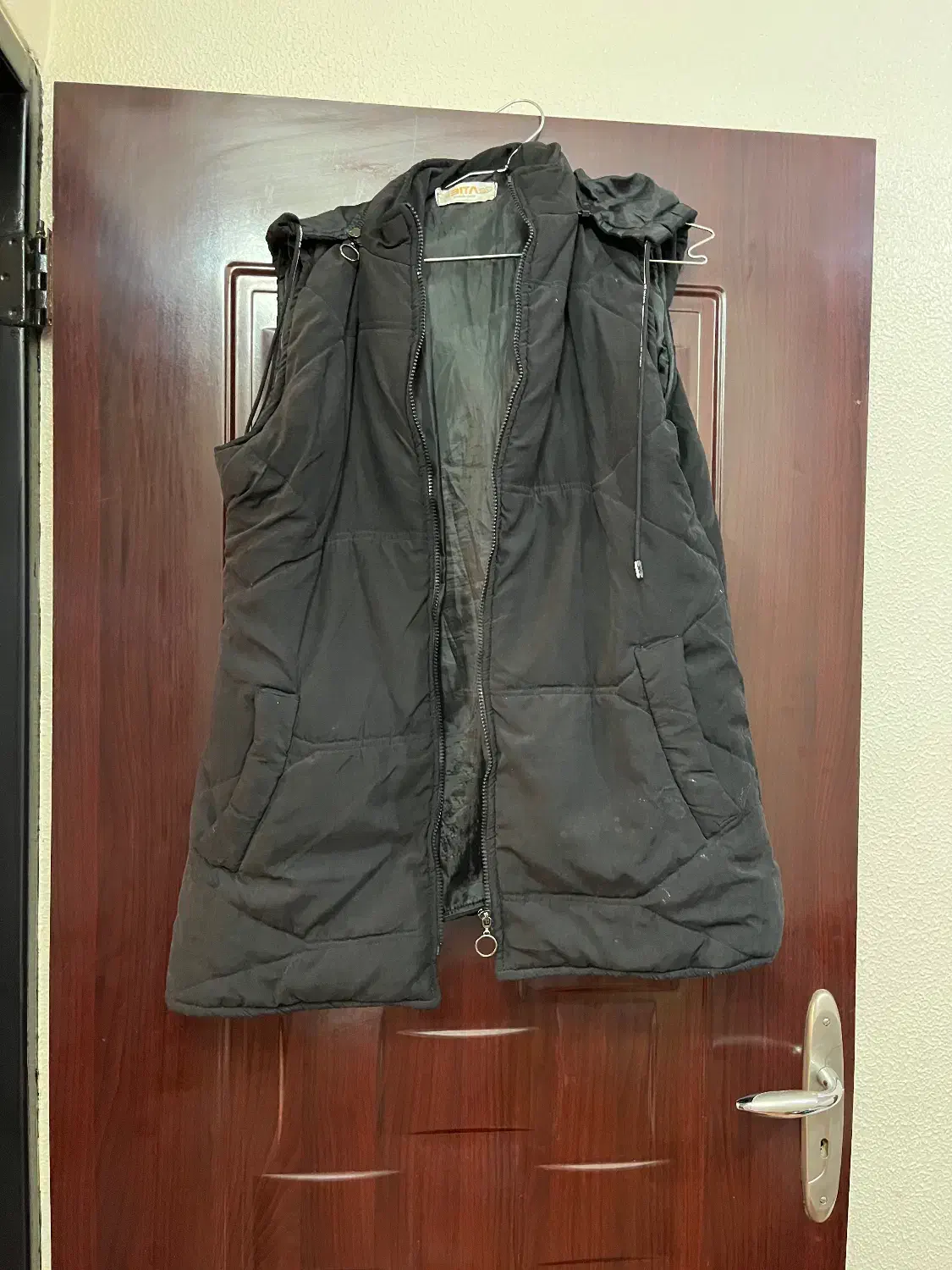 پافر|لباس|شاهینشهر, نظامی|دیوار