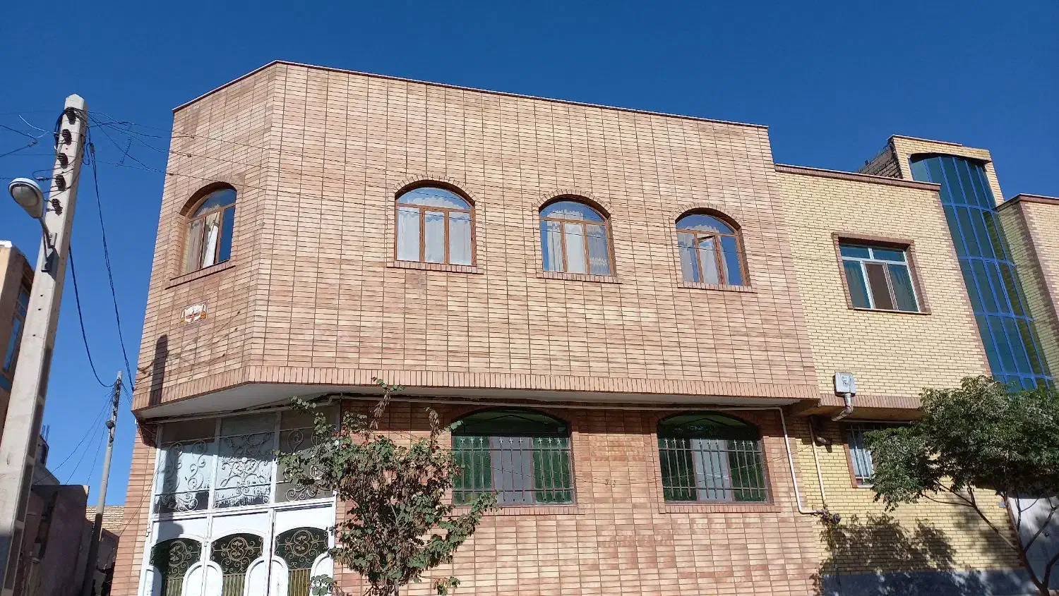 طبقه ی دوم واقع در سده لنجان، ۱۱۰مترساخت|فروش آپارتمان|لنجان, |دیوار