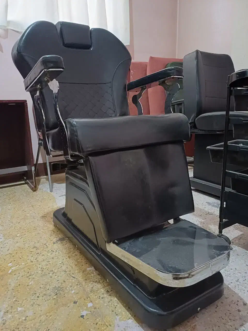 وسایل کامل آرایشگاه|آرایشگاه و سالن‌های زیبایی|شاهین‌شهر, فیض|دیوار