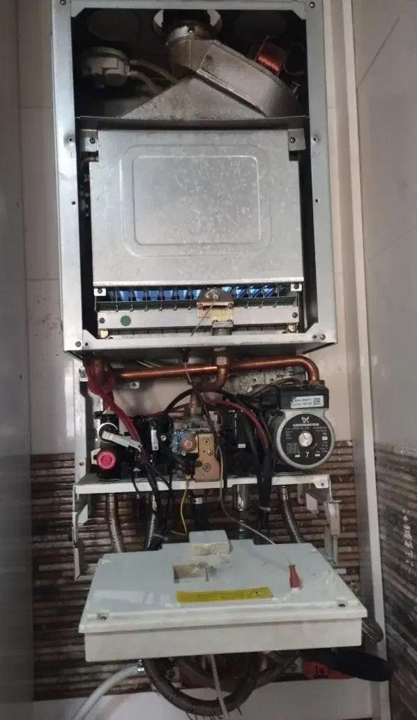 نصب،عیب یابی و تعمیر انواع پکیج،اسپیلت و آبگرمکن|خدمات پیشه و مهارت|شیراز, شهرک ایثار|دیوار