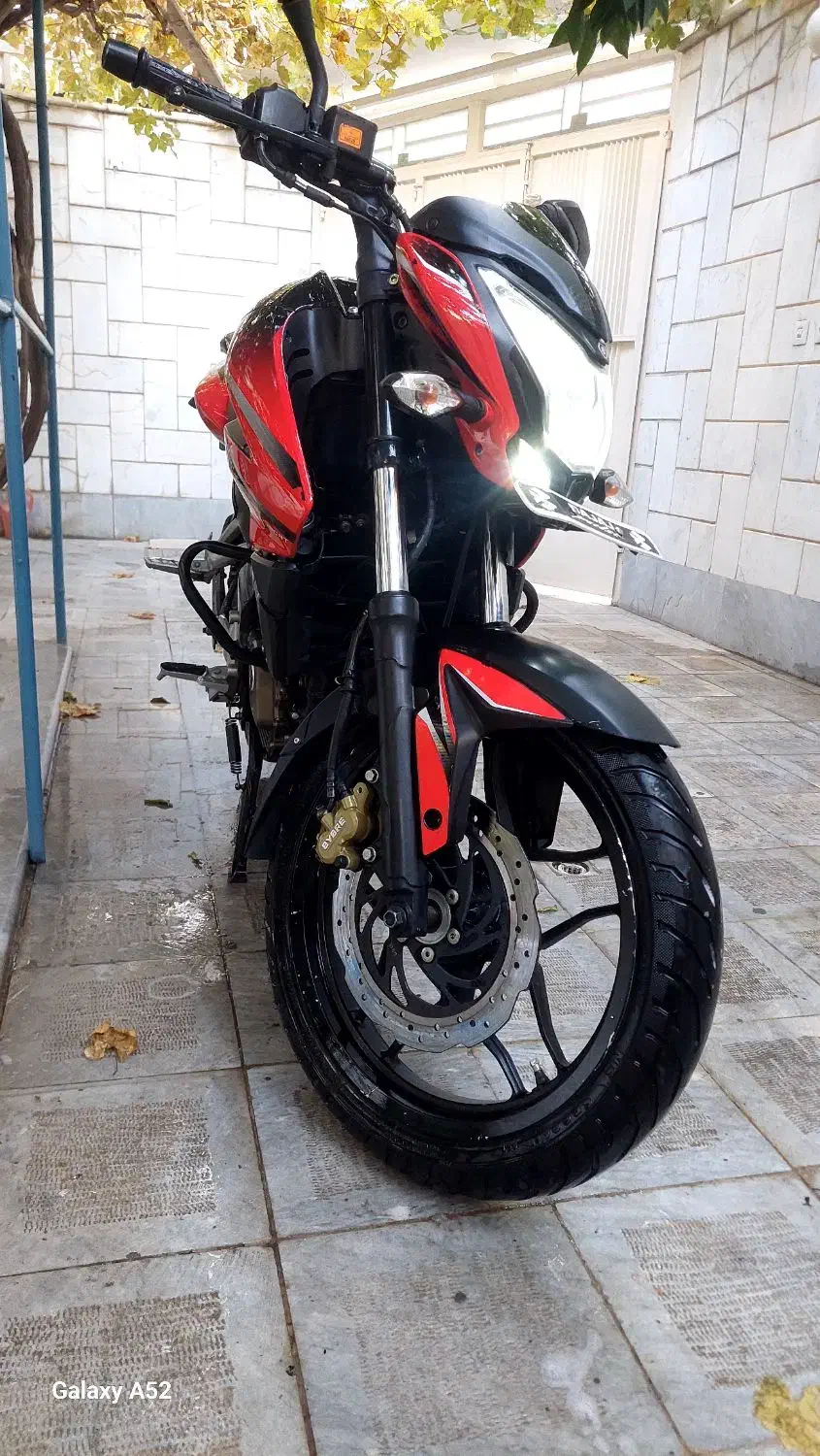 ns200مدل ۹۵|موتورسیکلت|اصفهان, عسگریه|دیوار