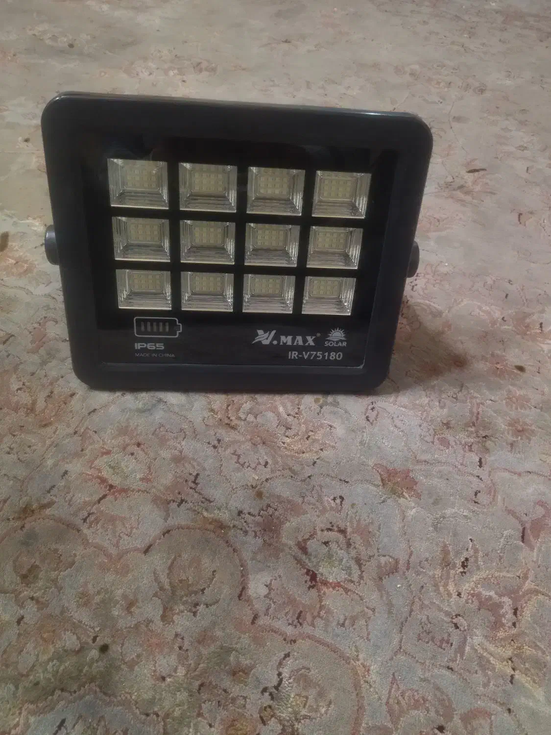 پرژکتور خورشیدی v. max|لامپ و چراغ|اسلامشهر, شهرک واوان|دیوار