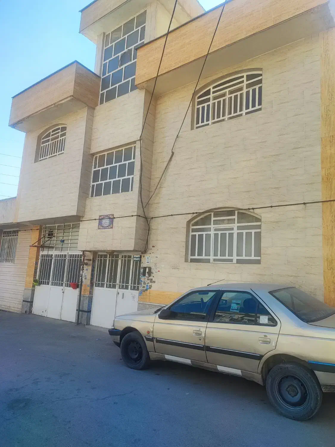 خانه ویلایی دوطبقه|اجارهٔ خانه و ویلا|شیراز, کیان شهر|دیوار