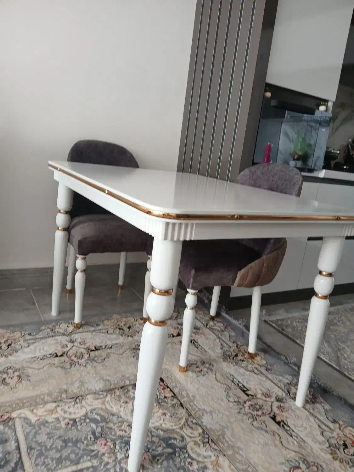 میز غذا خوری|میز و صندلی غذاخوری|اقبالیه, |دیوار