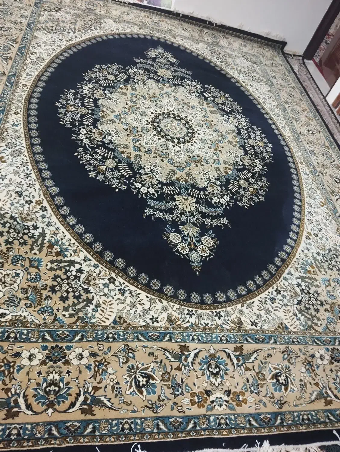 فرش در حد نو|فرش|ملایر, |دیوار