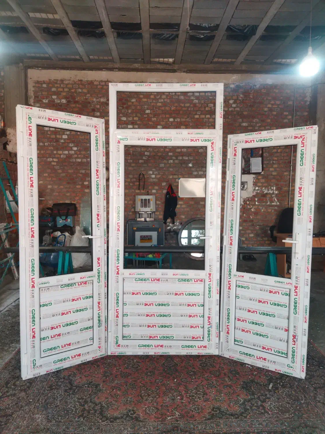 ساخت درب و پنجره upvc|خدمات پیشه و مهارت|بوکان, |دیوار