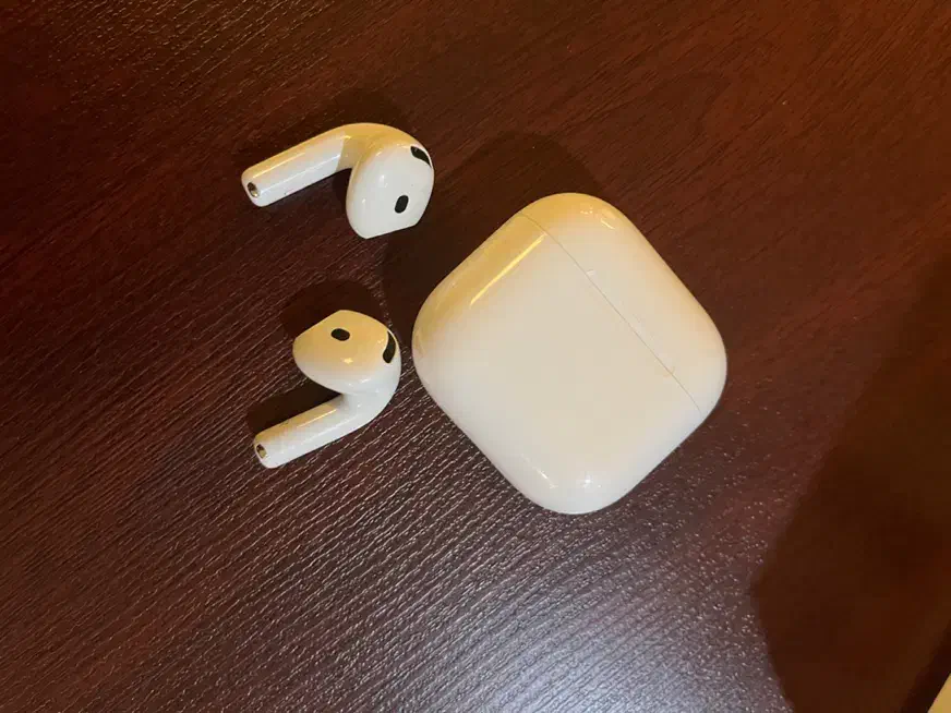 ایرپاد اپل مدل AirPods 4 فاقد قابلیت نویز کنسلینگ،|لوازم جانبی موبایل و تبلت|تهران, تجریش|دیوار