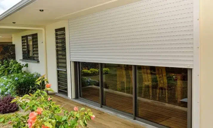 درب کرکره برقی ۱۰ قسط باگارانتی36ماهه|خدمات پیشه و مهارت|میبد, |دیوار