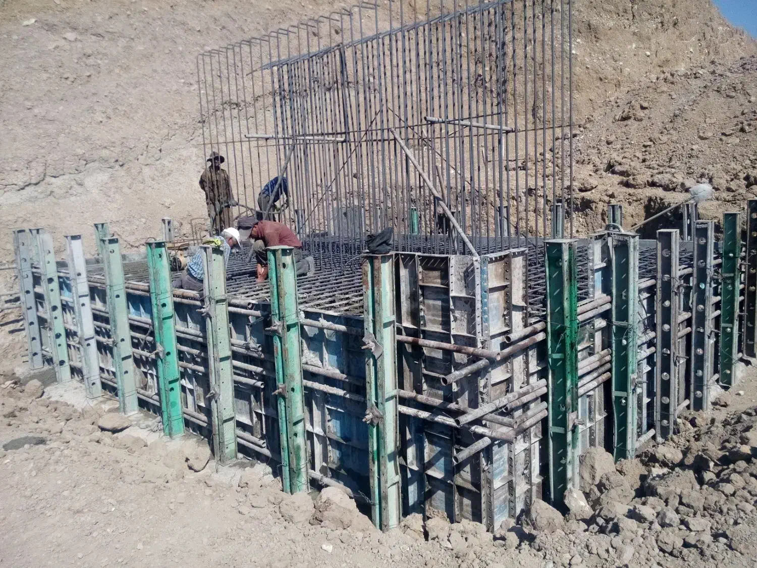 نیازمند همکارآلماتوربندبرای پیمانکار درشرکت|استخدام معماری، عمران و ساختمانی|میانه, |دیوار