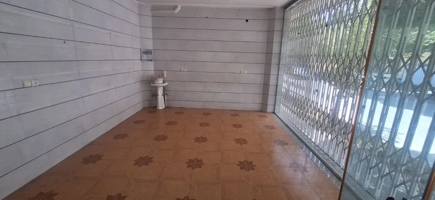 اجاره مغازه ۲۸ متری|اجارهٔ مغازه و غرفه|مبارکه, |دیوار